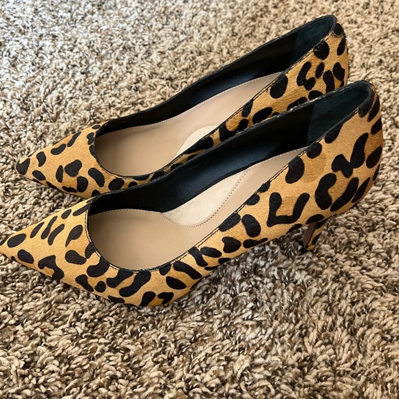 New/Never worn Banana Republic Arden Heels - Picture 2 of 4
